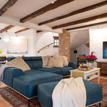 Rustic Amyra With Pool And Grill In Porec Villa Sveti Lovreč Pazenatički